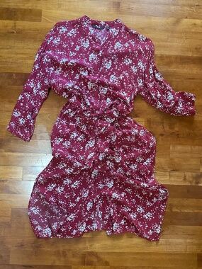 Uniqlo Red Floral Button-Up Dress, size small